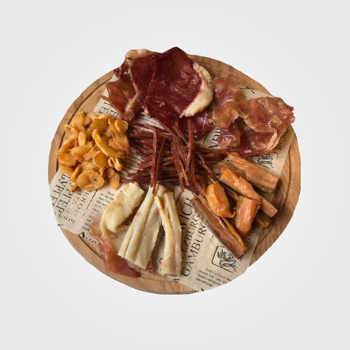 Мясо и рыба.