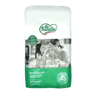 ფქვილი ხორბლის უმაღ ხარ 2კგ ლა ფამილია