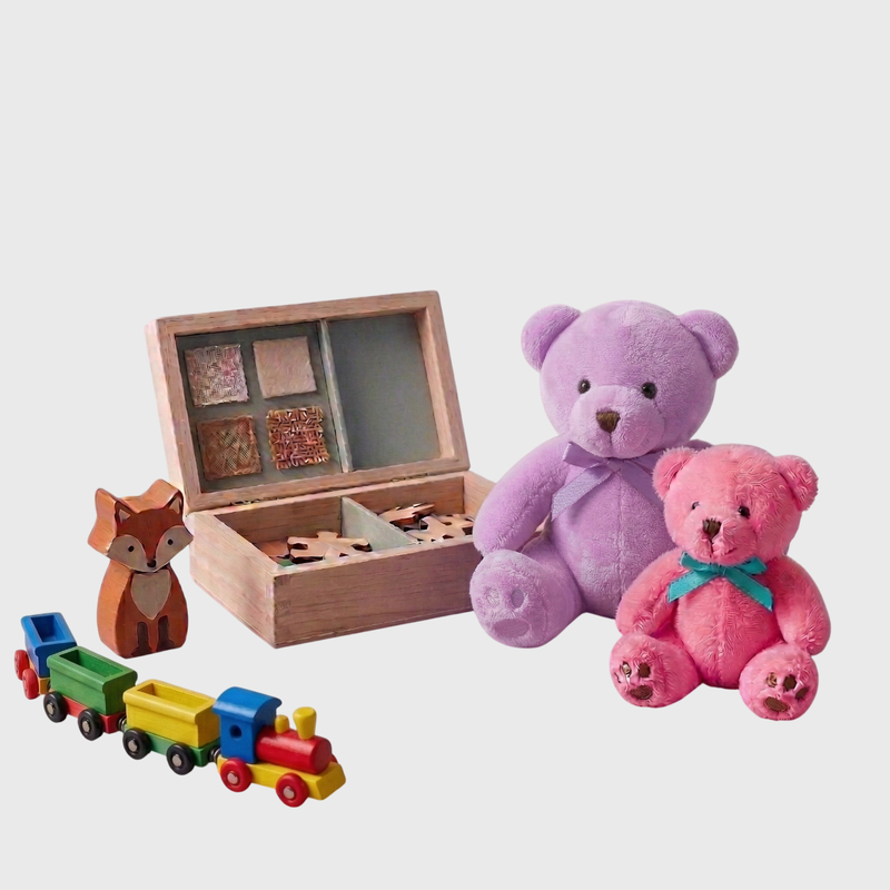 სათამაშოები და წიგნები