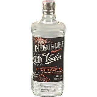 Горiлка Nemiroff 1л особлива штоф