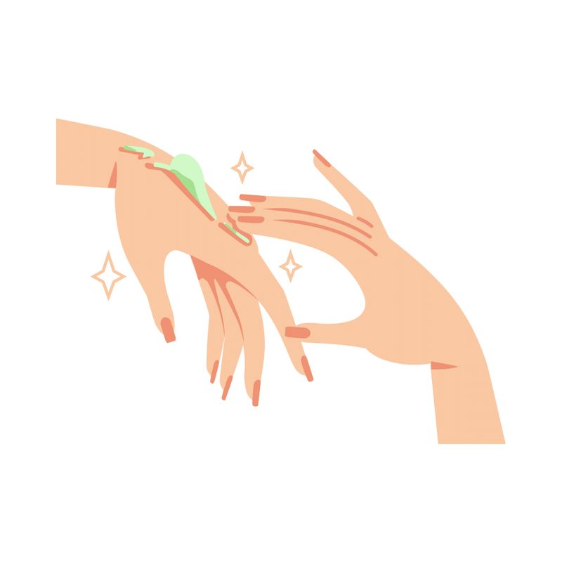 Уход за руками