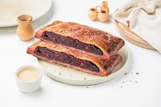 Періг з маком, вишнями і кагором ( це любов) 1000 г