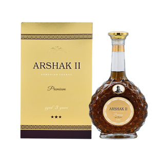 Կոնյակ «Արշակ II» Պրեմիում 3տ (տուփով) 0.5լ