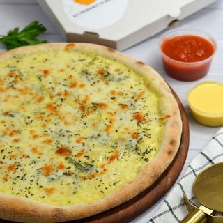 Піца 4 сира 25 см. Продукт заморожений