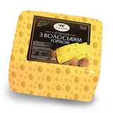 Сир твердий З Волоським горіхом 50% ТМ  100г