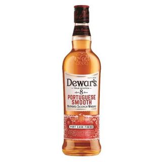 Віскі Dewar's Portuguese Smooth 8 років витримки 40% 0,7 л