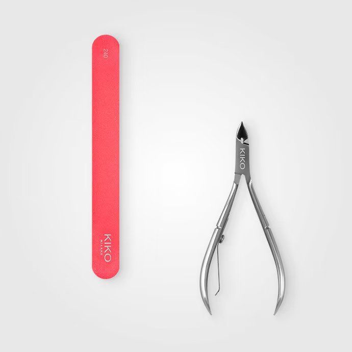 FOOT AND HAND ACCESSORIES