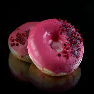 Пончик Royal Donut з малиновою начинкою, 65г
