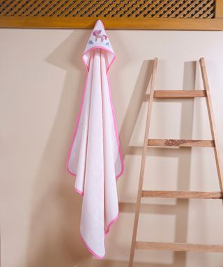 პირსახოცი - PONY BABY HOODED TOWEL SOFT PINK 90X90