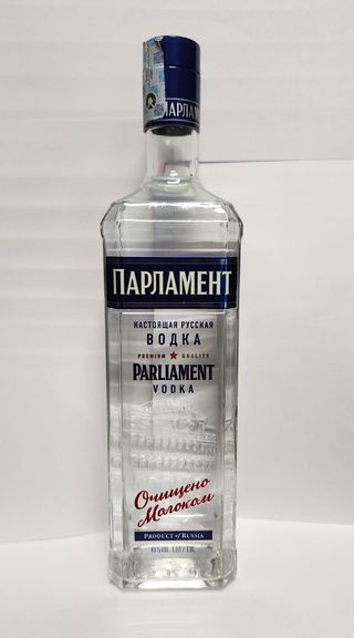 არაყი /პარლამენტი კლასიკი 40%/ 1ლ