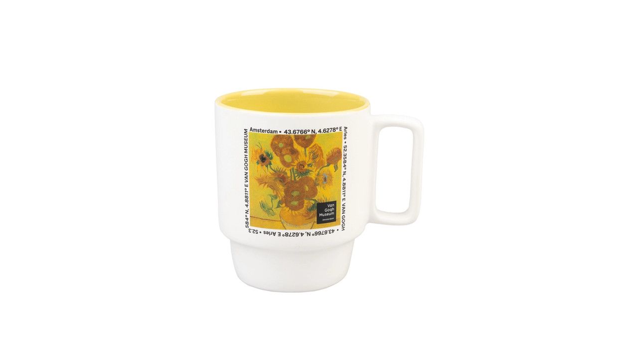 ჭიქები სხვადასხვა