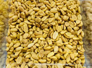 Арахіс смажений 100г