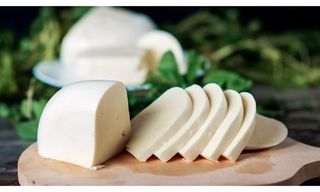 ყველი სულგუნი/cheese Sulguni 500-600გრ