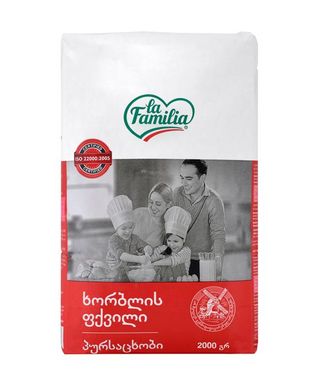 ფქვილი ხორბლის პურსაცხობი 2კგ ლა ფამილია