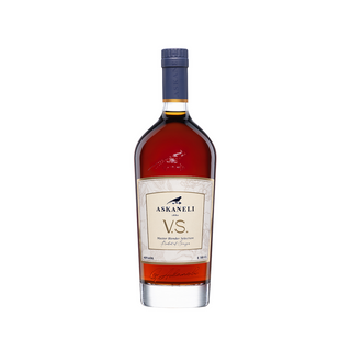 V.S. 0.5 ლ. Master Blender