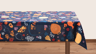 სუფრა - ღვინო 210x140სმ ლურჯი პოლიესტერი