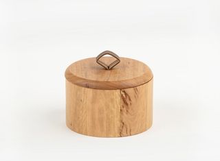 ბამბის დისკებისა და ჩხირების სათავსო - NATURAL MANGO TREE COTTON HOLDER 12.8X12.8X13 CM