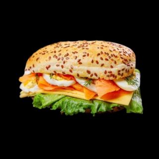 Паніні з яйцем та лососем, 170г (48139)