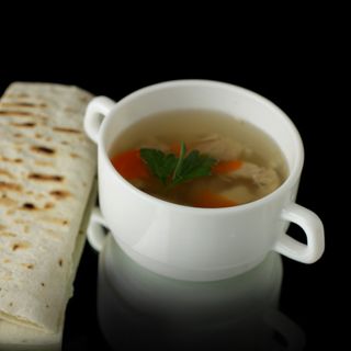 Бульйон курячий з лавашем 300/50г (з собою)