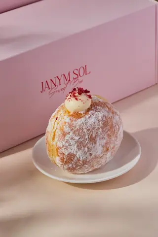 Пончики Raspberry box 450 Г
