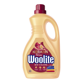 Засіб для прання Woolite рідкий для кольоровх тканин з кератином 2,7л