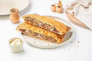 Хрумкий періг із соковитою свининою і капустою 1000 г