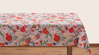 სუფრა - ბროწეულების ბაღი -  140x140სმ - პოლიესტერი - თეთრი