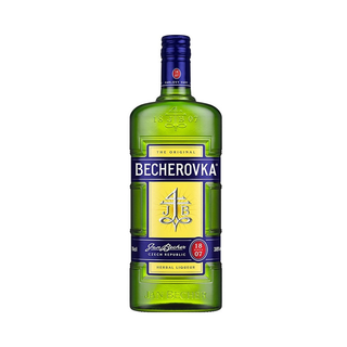 Лікерна настоянка на травах Becherovka 38% 0.7 л