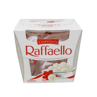 შოკოლადის ნაკრები / რაფაელო T15 / 150 გრ