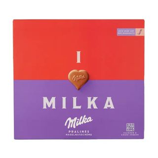 Цукерки Milka з молочного шоколаду з горіховою начинкою, 110г