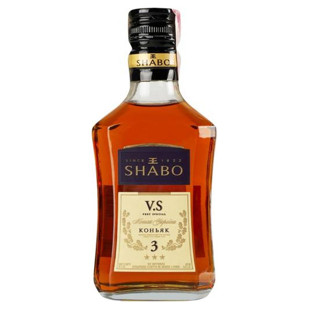 КОНЬЯКИ ТА БРЕНДІ: