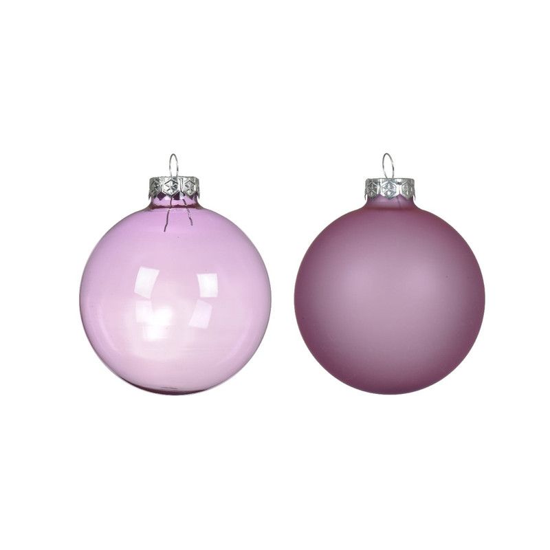 ნაძვის ხის სათამაშოები.