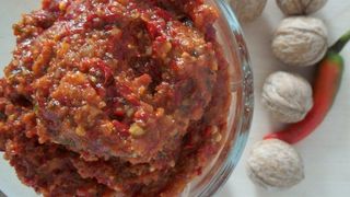 აჯიკა ნიგვზით/with Walnut 1ც