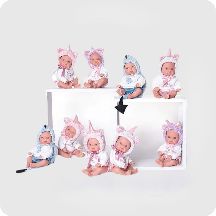 თოჯინები და აქსესუარები