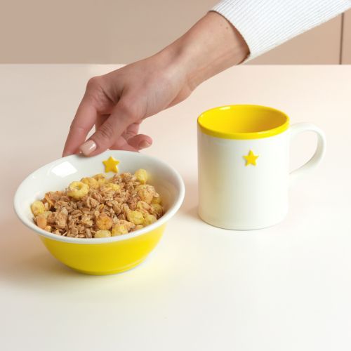 Посуд столовий та прибори