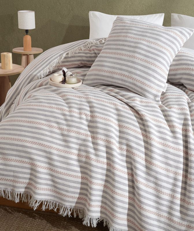 პლედი და საბანი