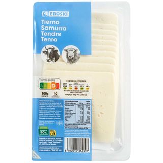 Queso tierno EROSKI, lonchas, bandeja 200 g (26620781)