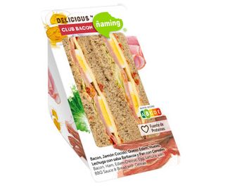 Sándwich de Bacon Cocido Huevo Lechuga y Salsa Bbq Naming 200 G.