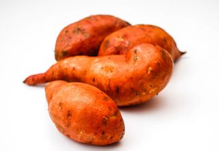 Boniato Rojo 2 Unidades (Aprox. 1Kg.)