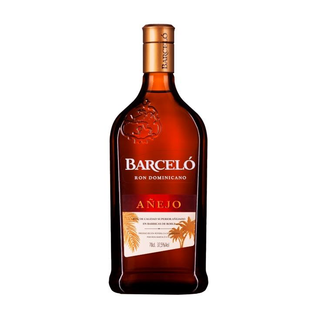 BARCELÓ Ron Añejo Dominicano, 700Ml