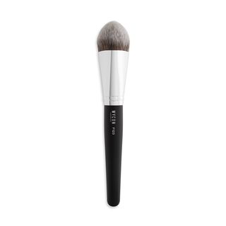 F123 - Shaping Foundation Brush