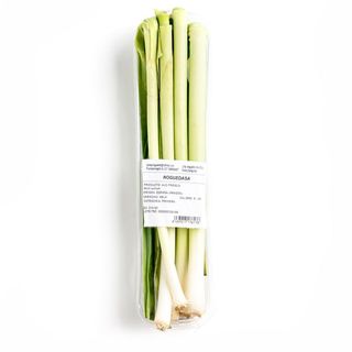 Ajos Frescos En  Bandeja (100 G Aprox)