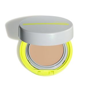 Shiseido Sports Bb Compact Spf 50 Light 1746153 12Gr