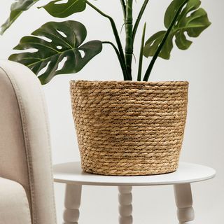 Osłonka na doniczkę LUMBO pleciona naturalna 27x21 cm