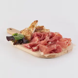 TAGLIERE CRUDO & PINSA