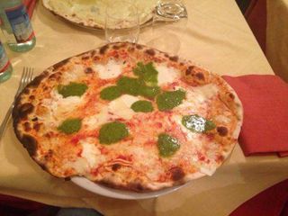 Pizza La Lombarda