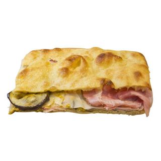 Focaccia genovese, fresca con zucchine cotto e provola
