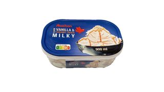 Auchan - Lody waniliowe z sosem karmelowym - 900 ml