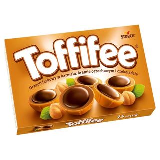Toffifee praliny z orzechem z kremem nugatowym 125 g