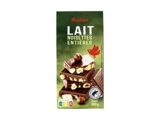 CHOCOLATE LEITE AUCHAN:C/AVELÃS INTEIRAS 180G